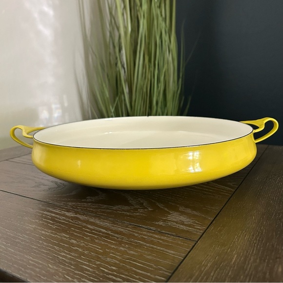 Vintage Mid-Century Dansk Yellow Enamel Coated Cast Iron Kobenstyle Paella Pan - Picture 5 of 13